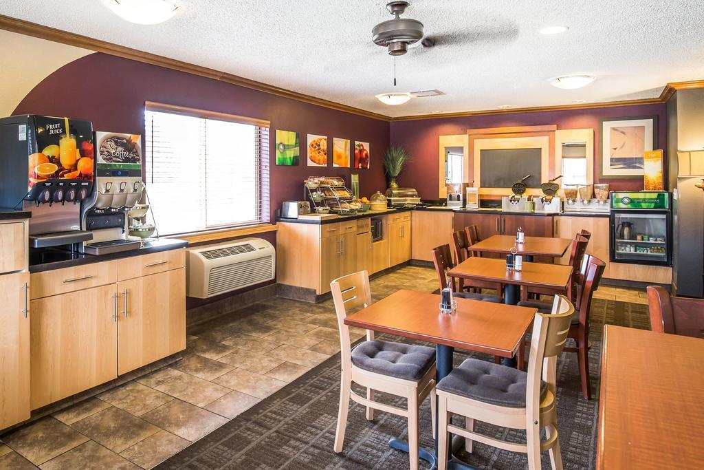 Quality Inn & Suites Missoula Bagian luar foto